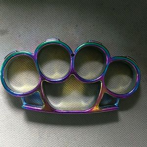 Brass knuckles